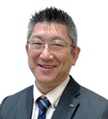 上田　健二