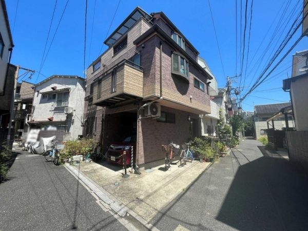 荒川4丁目借地権付き戸建物件画像